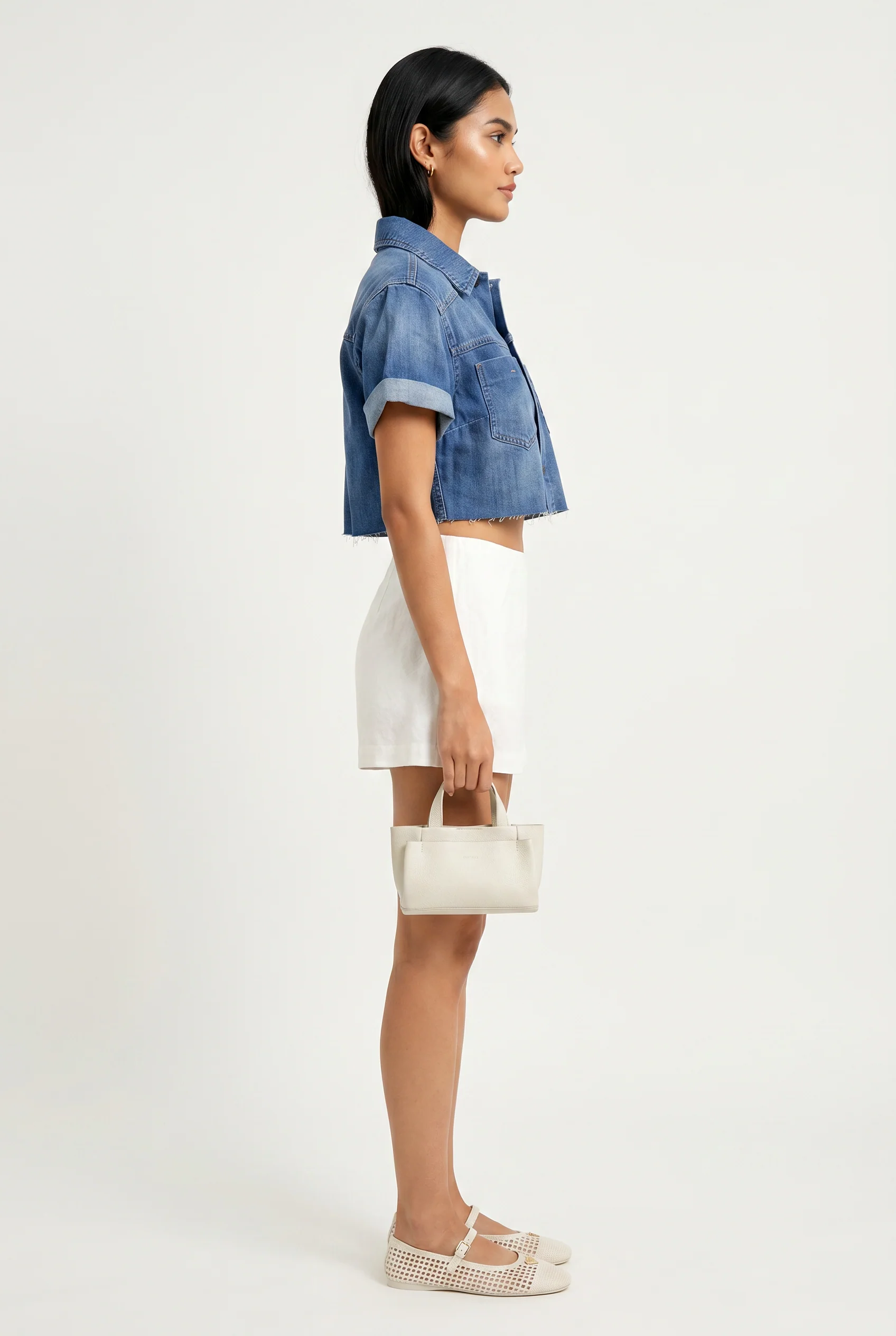 Abbey Medium Cropped Shirt - Image 3
