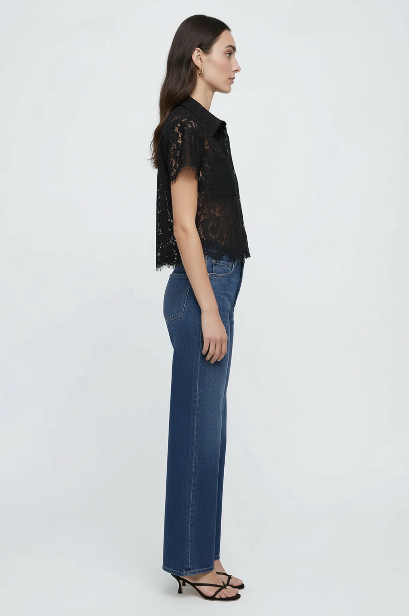 Lizzie Lace Short Sleeve Top - Image 11