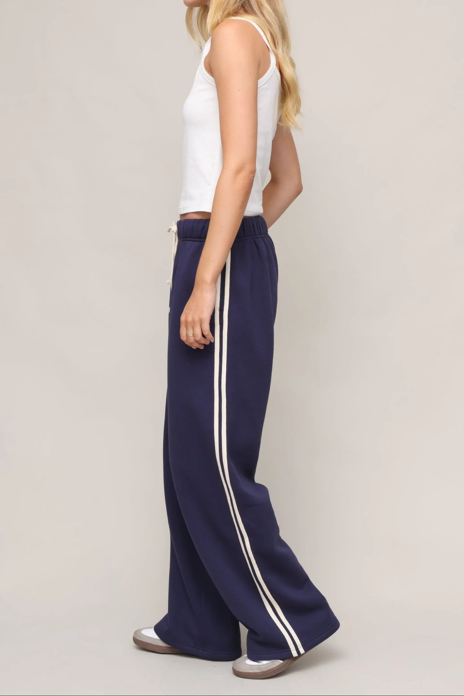 Line Up Striped Side Sweatpants - Image 19
