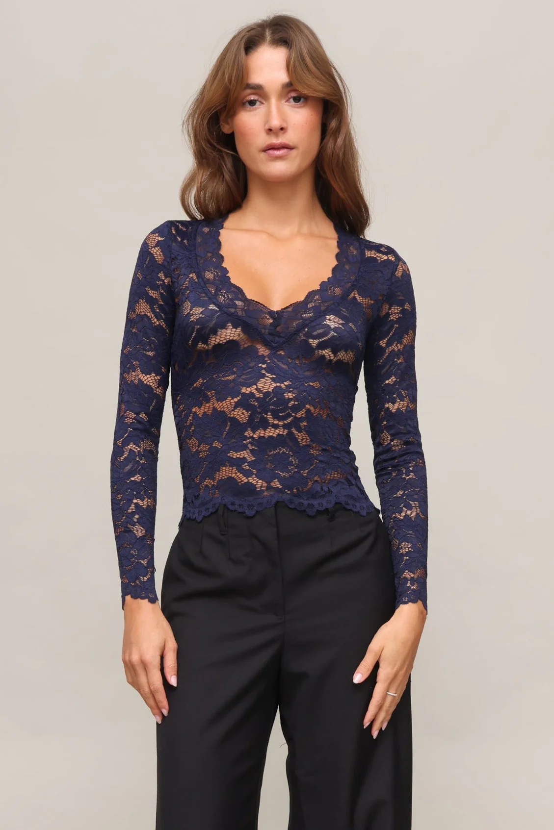 Naomi Lace V Neck Top - Image 5
