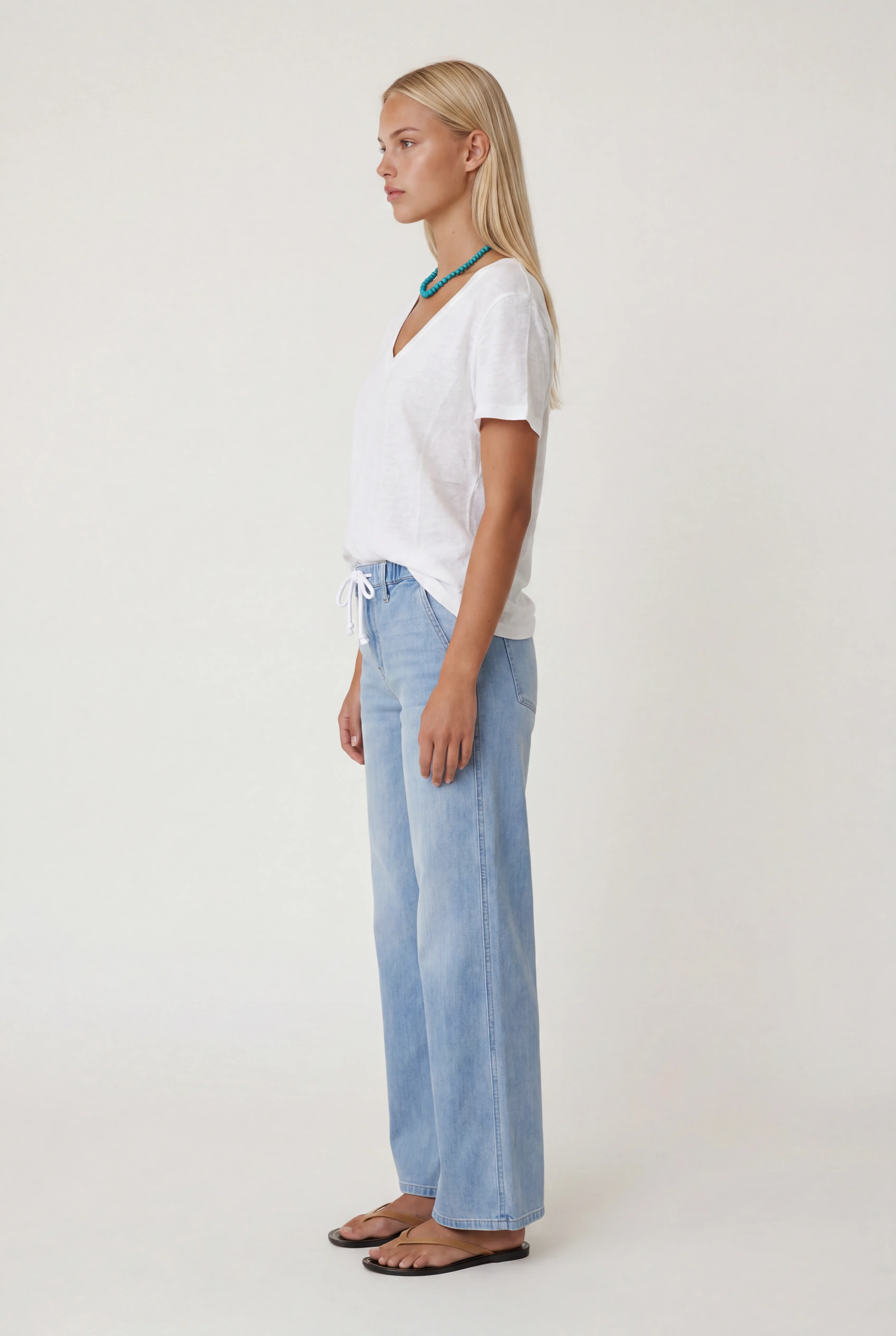 Nomad V-Neck Tee - Image 3