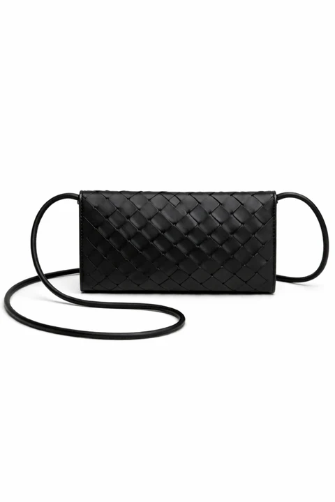 Aubrey Wallet On A Chain